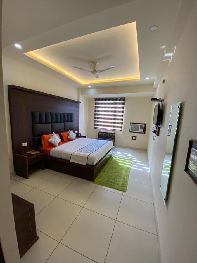 Hotel Katra Royal Stay 외부 사진