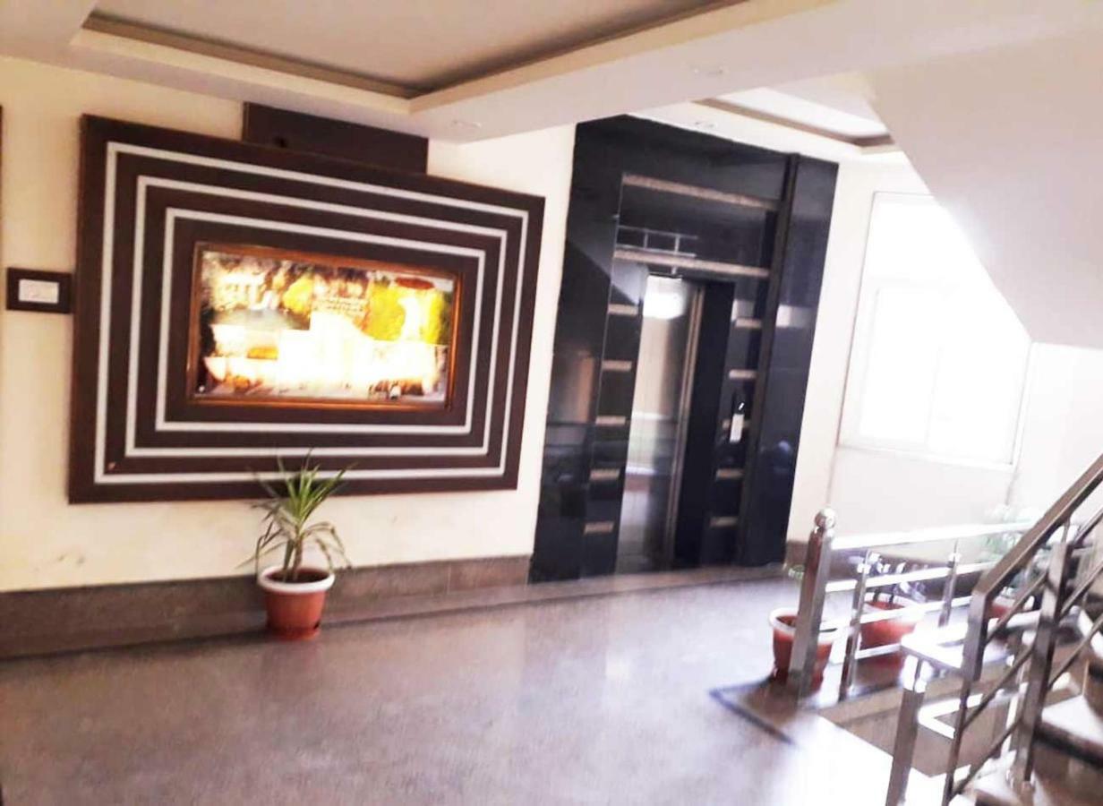 Hotel Katra Royal Stay 외부 사진